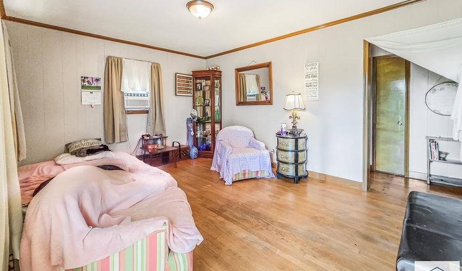 370 Clarence Martin Rd, Bassett, VA 24055 - 2 Beds, 1 Bath