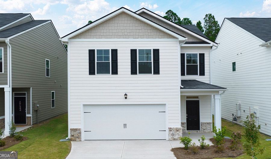 249 LAURITSEN, Newnan, GA 30265 - 3 Beds, 3 Bath