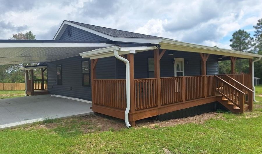 33 Elmwood Ln, Baxley, GA 31513 - 2 Beds, 2 Bath