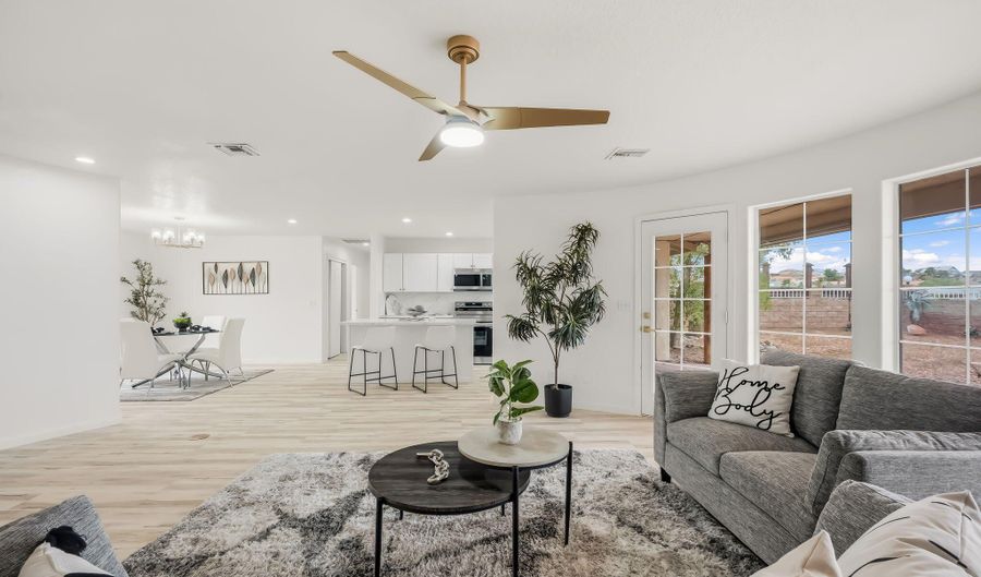 2484 Park Ridge Ave, Bullhead City, AZ 86429 - 3 Beds, 2 Bath