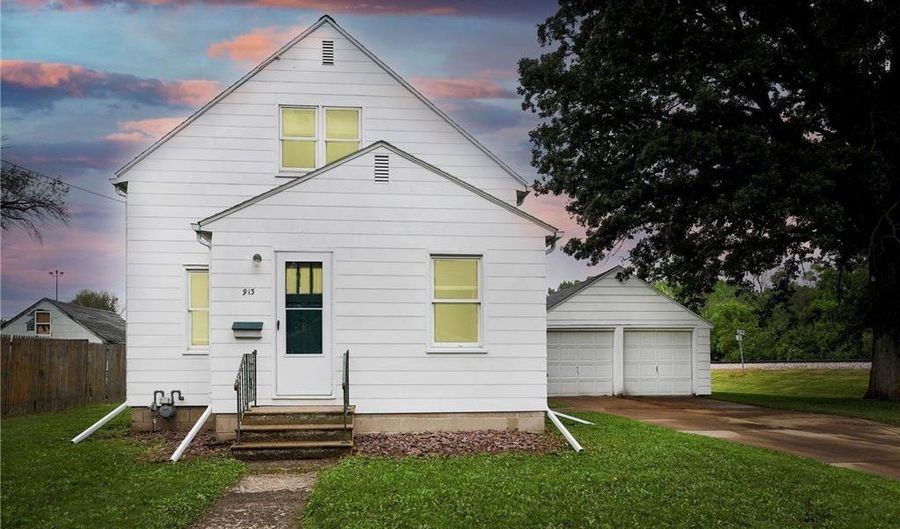 913 12th Ave SE, Austin, MN 55912 - 3 Beds, 1 Bath