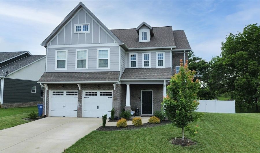 7113 Hilliard Cir, Alvaton, KY 42122 - 4 Beds, 3 Bath