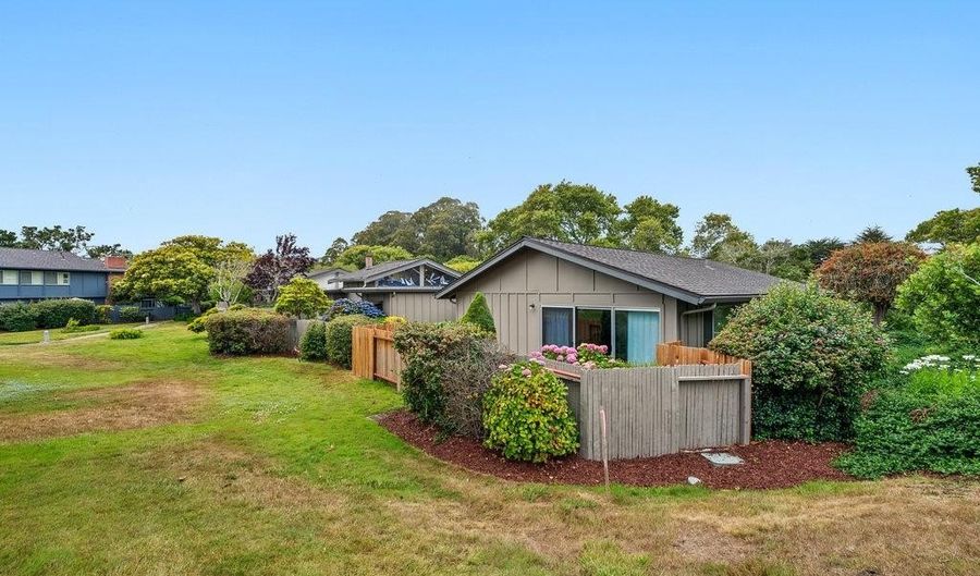 816 Via Tornasol, Aptos, CA 95003 - 2 Beds, 2 Bath