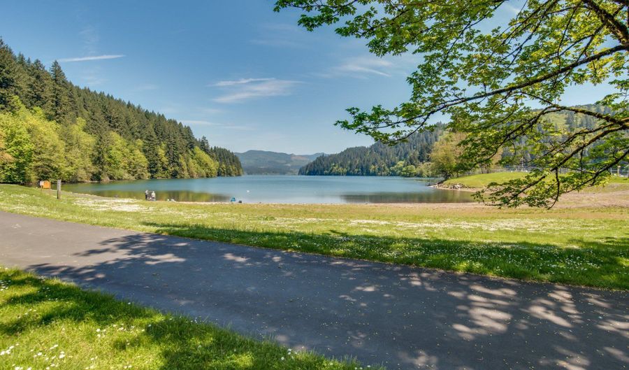5530 LEWIS RIVER Rd, Ariel, WA 98603 - 5 Beds, 3 Bath