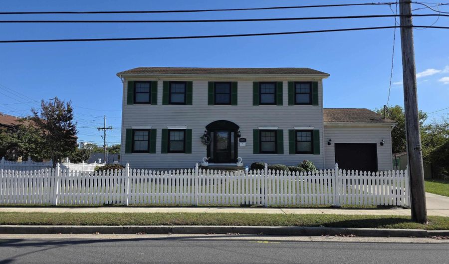 1608 Marmora Ave, Atlantic City, NJ 08401 - 3 Beds, 3 Bath