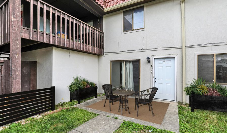 8545 La Corrida Ct, Indianapolis, IN 46227 - 2 Beds, 2 Bath