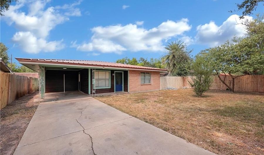724 E Ellis Ave, Alamo, TX 78516 - 3 Beds, 2 Bath