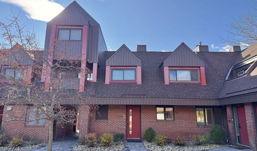 110 Montoya Dr 110, Branford, CT 06405 - 3 Beds, 2 Bath