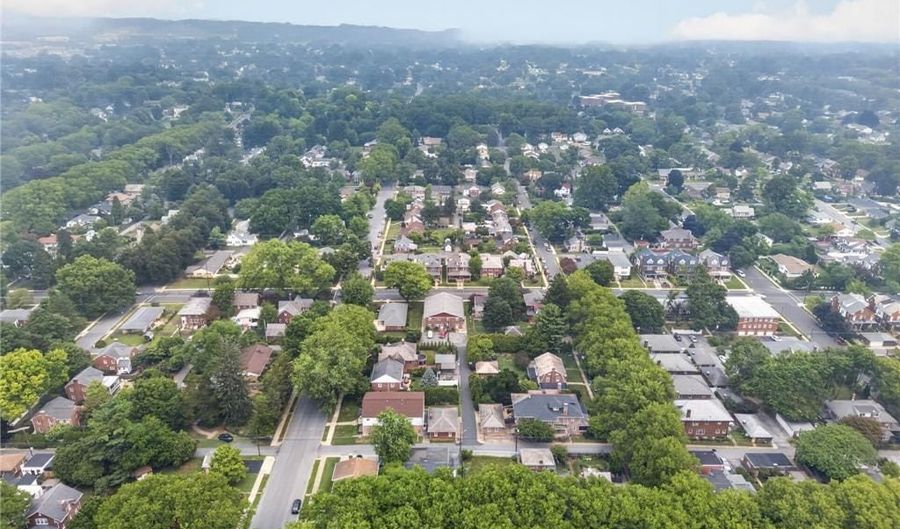 2445 W Allen St, Allentown, PA 18104 - 4 Beds, 2 Bath