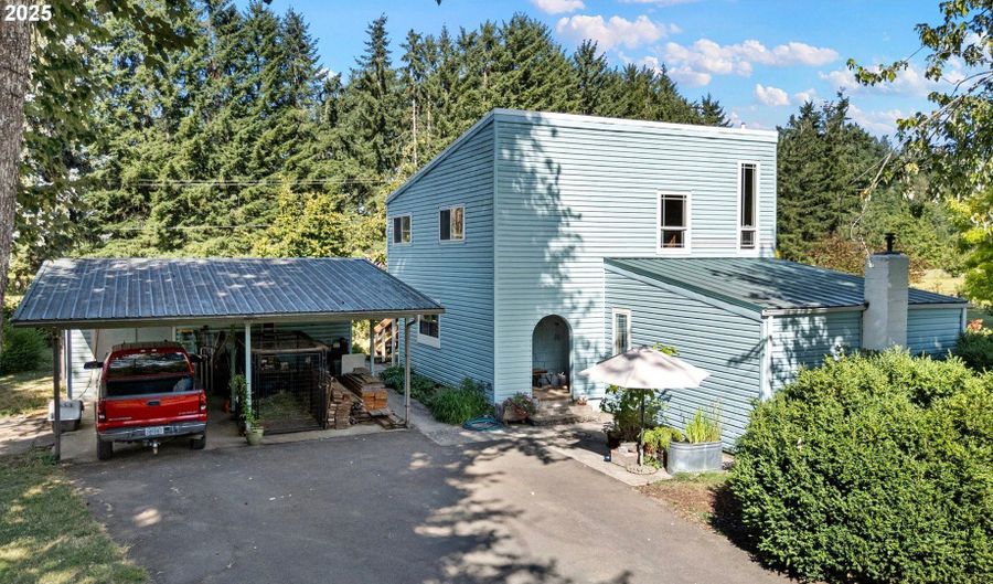38350 MCKENZIE Hwy, Springfield, OR 97478 - 3 Beds, 2 Bath