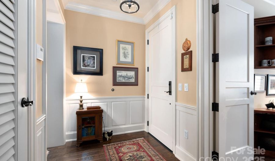 288 Macon Ave 103, Asheville, NC 28804 - 3 Beds, 3 Bath