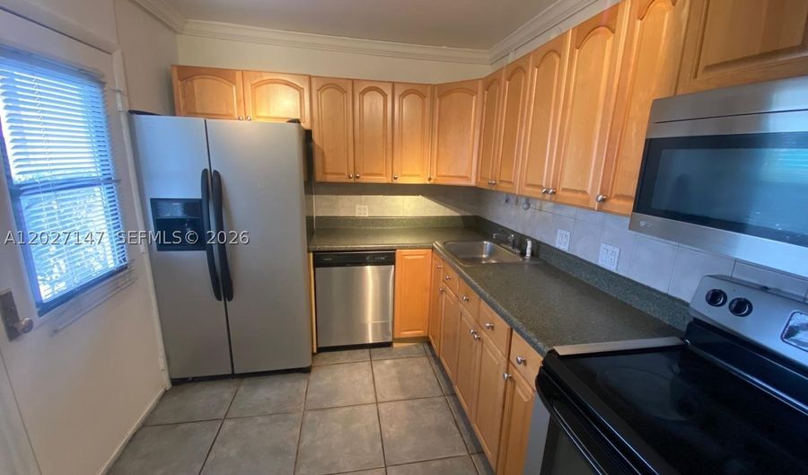 3475 N Country Club Dr 106, Aventura, FL 33180 - 2 Beds, 2 Bath