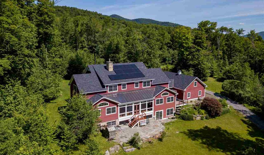 504 Elbow Rd, Killington, VT 05751 - 6 Beds, 4 Bath