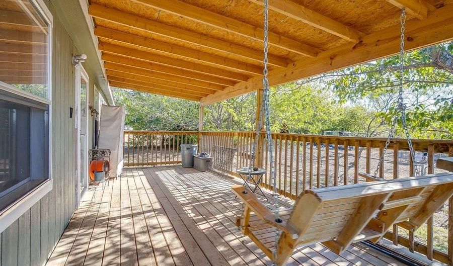 12325 Hudson Dr, Alvarado, TX 76009 - 5 Beds, 3 Bath