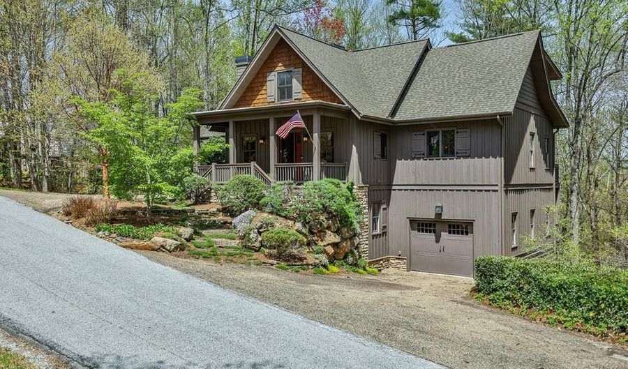 1218 Links Dr, Cashiers, NC 28717 - 3 Beds, 4 Bath