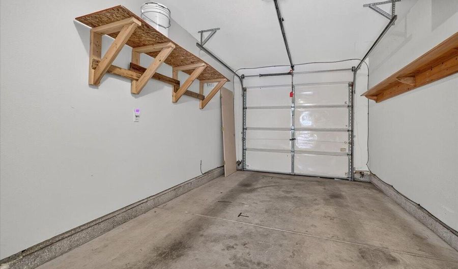 162 Crocker St, Ashland, OR 97520 - 3 Beds, 3 Bath