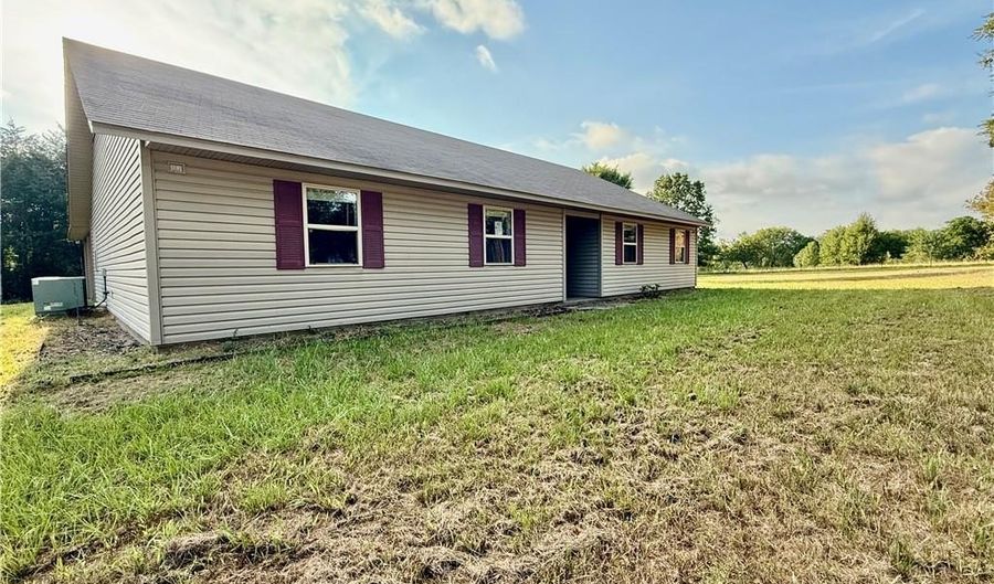 3911 Brownstead Ct, Alma, AR 72921 - 4 Beds, 2 Bath