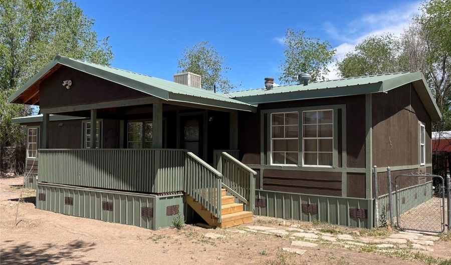 809 Camino Don Carlos, Bernalillo, NM 87004 - 3 Beds, 2 Bath