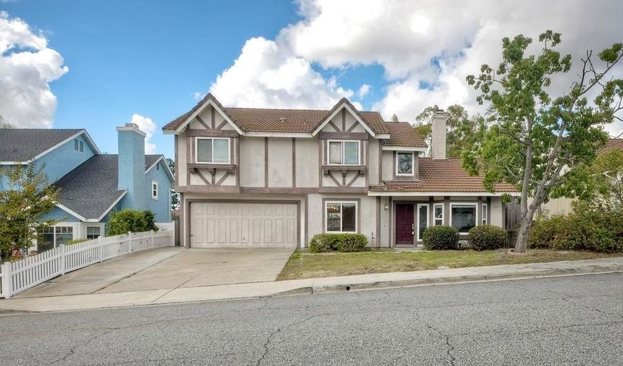 1428 Eastview Ct, Oceanside, CA 92056 - 4 Beds, 3 Bath