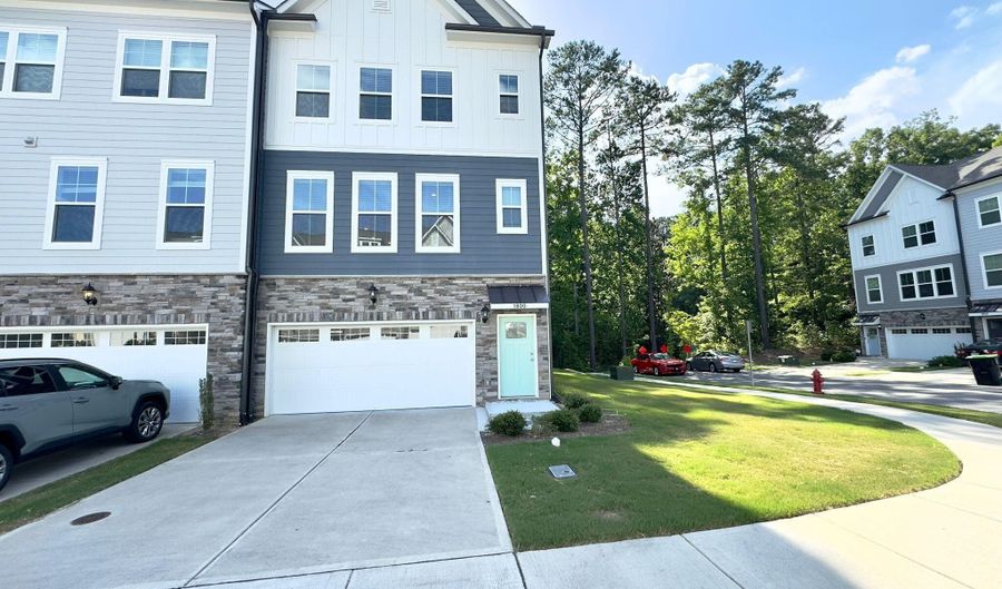 1800 Stroup St, Apex, NC 27502 - 3 Beds, 4 Bath