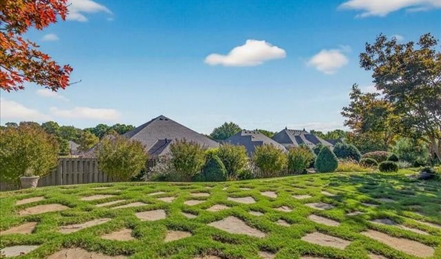 2816 Roanoke Ridge Rd, Bartlesville, OK 74006 - 4 Beds, 3 Bath