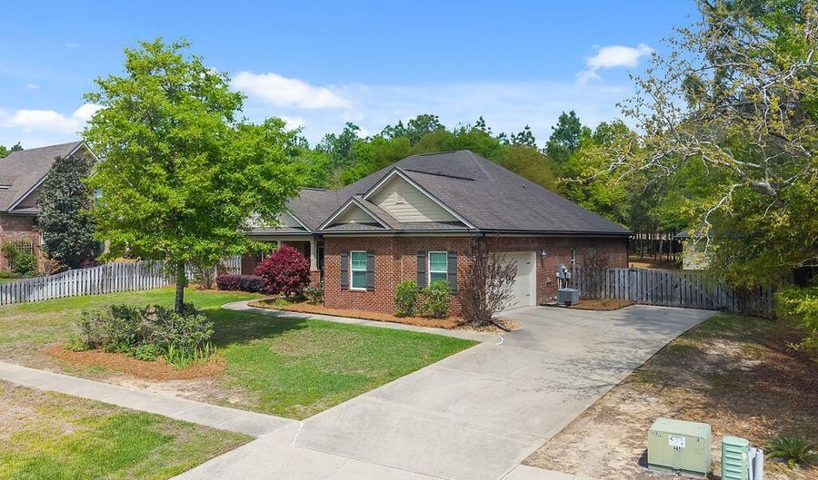 1543 Mill Creek Dr, Baker, FL 32531 - 4 Beds, 2 Bath