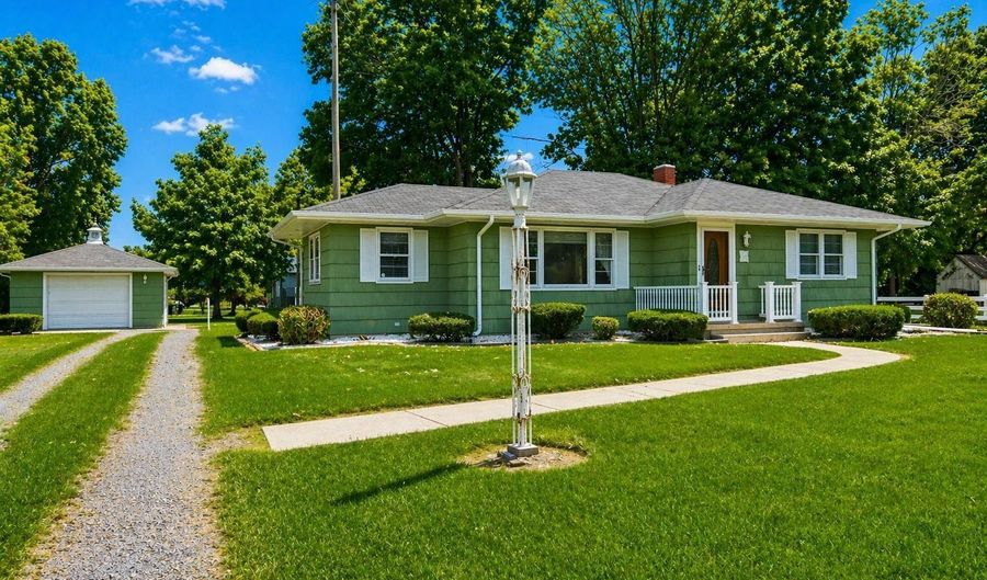 18532 JOHNSON Rd, Lincoln, DE 19960 - 3 Beds, 2 Bath