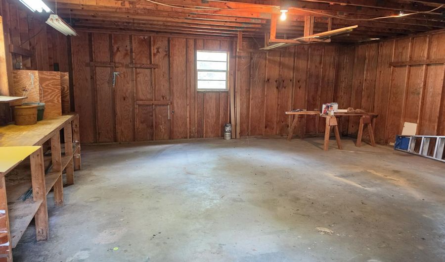 112 Smallridge St, Aiken, SC 29803 - 3 Beds, 1 Bath