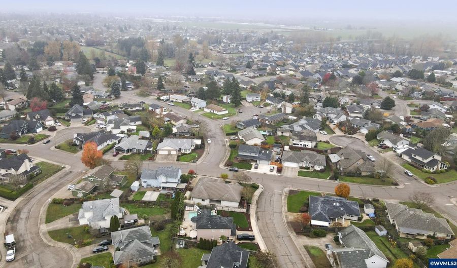 2680 E Mountain View Dr SE, Albany, OR 97322 - 2 Beds, 2 Bath