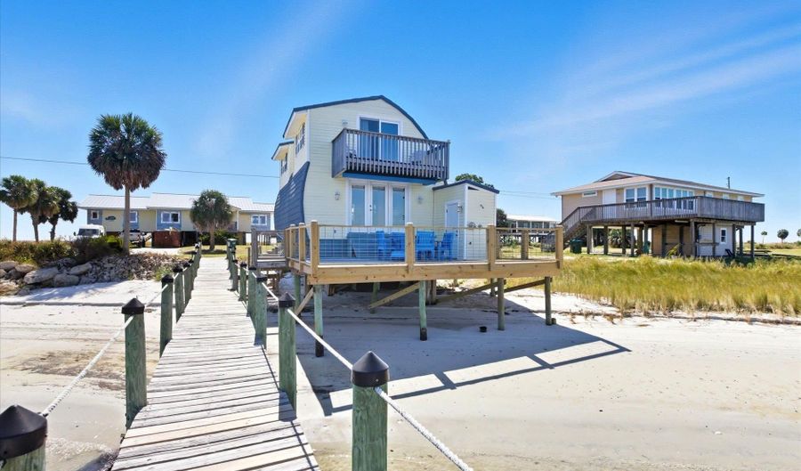 1630 Alligator Dr, Alligator Point, FL 32346 - 2 Beds, 2 Bath