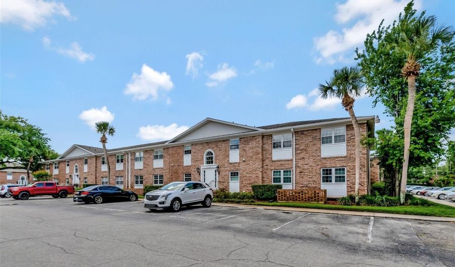 4216 LAKE UNDERHILL Rd 6a2-8, Orlando, FL 32803 - 3 Beds, 2 Bath