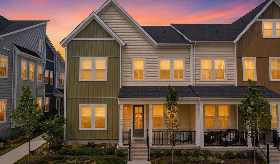 41907 HOGAN FOREST Ter, Aldie, VA 20105 - 4 Beds, 4 Bath