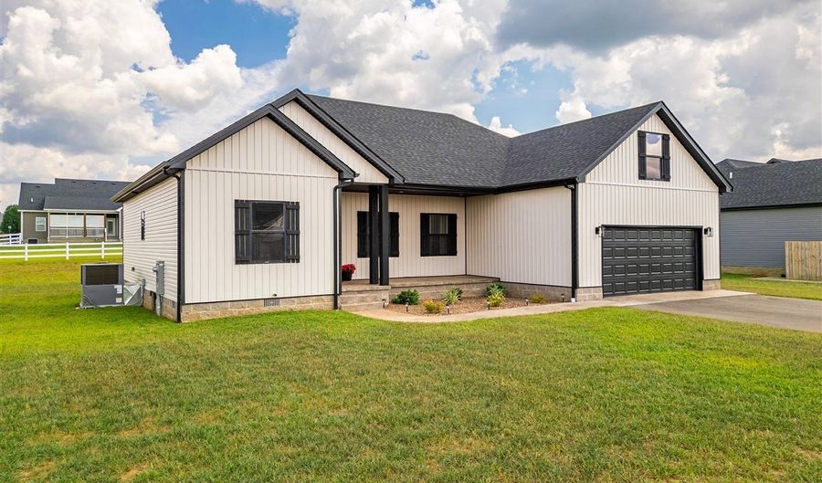 111 Planters Way, Auburn, KY 42206 - 3 Beds, 2 Bath