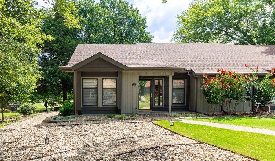 26 Everette Ln, Bella Vista, AR 72714 - 2 Beds, 2 Bath