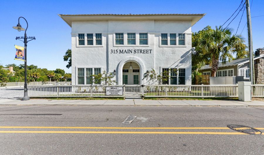 315 Main Street Lot A, Bay St. Louis, MS 39520 - 2 Beds, 2 Bath