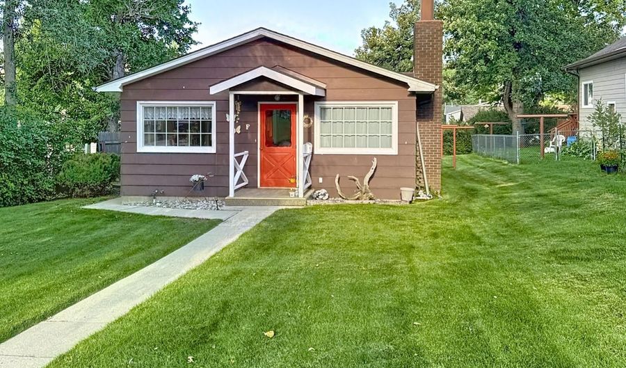 206 Cummings Ave, Buffalo, WY 82834 - 3 Beds, 1 Bath