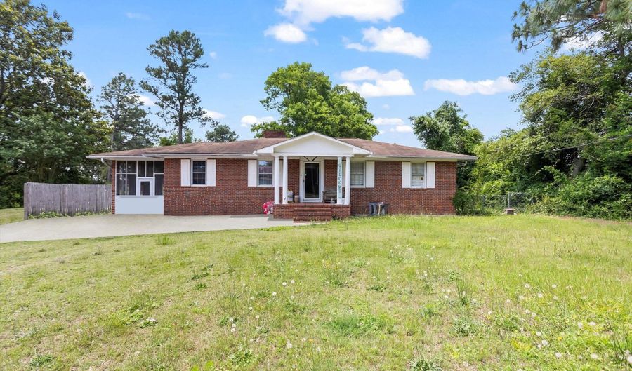 102 Briarcliff St, Belvedere, SC 29841 - 3 Beds, 2 Bath