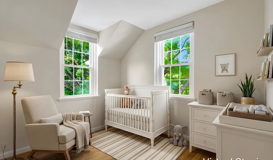 3364 S WAKEFIELD St #A, Arlington, VA 22206 - 2 Beds, 2 Bath