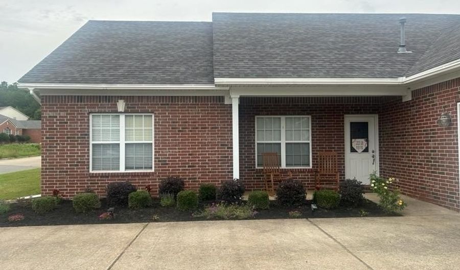 13815 Carrington Place Dr, Alexander, AR 72002 - 3 Beds, 2 Bath