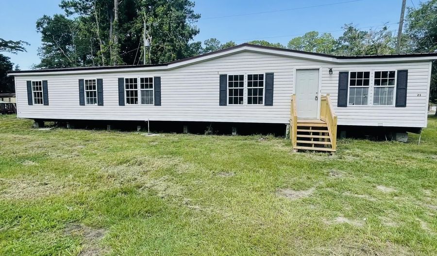 25 Milledge Village Rd, Beaufort, SC 29906 - 3 Beds, 2 Bath