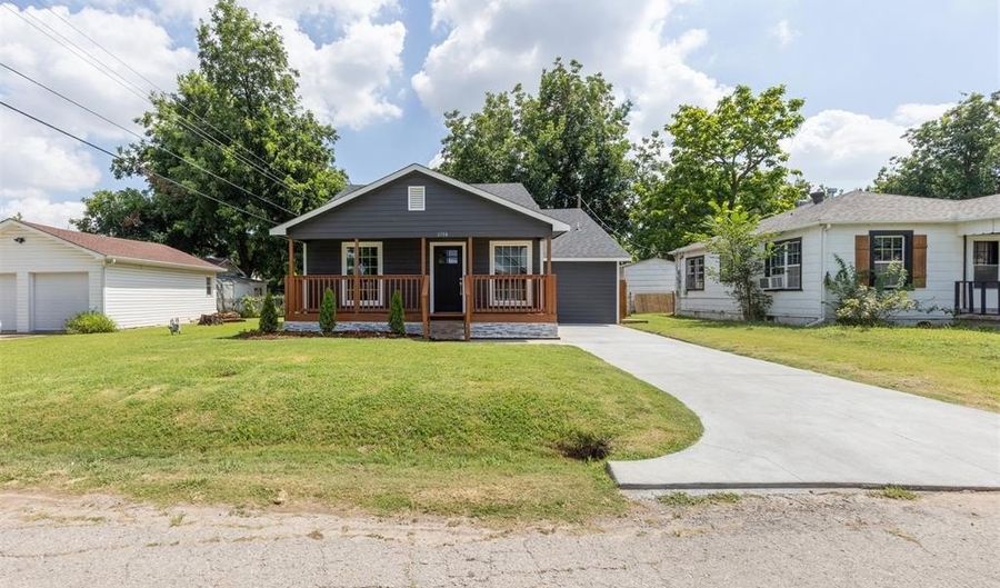 6706 NW 48th St, Bethany, OK 73008 - 3 Beds, 2 Bath