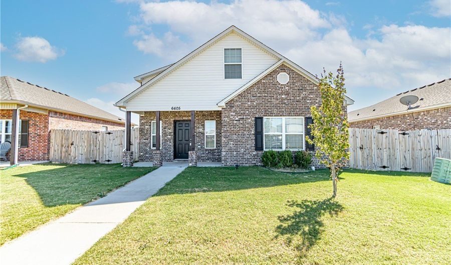 6605 SW Warrington Rd, Bentonville, AR 72713 - 3 Beds, 3 Bath
