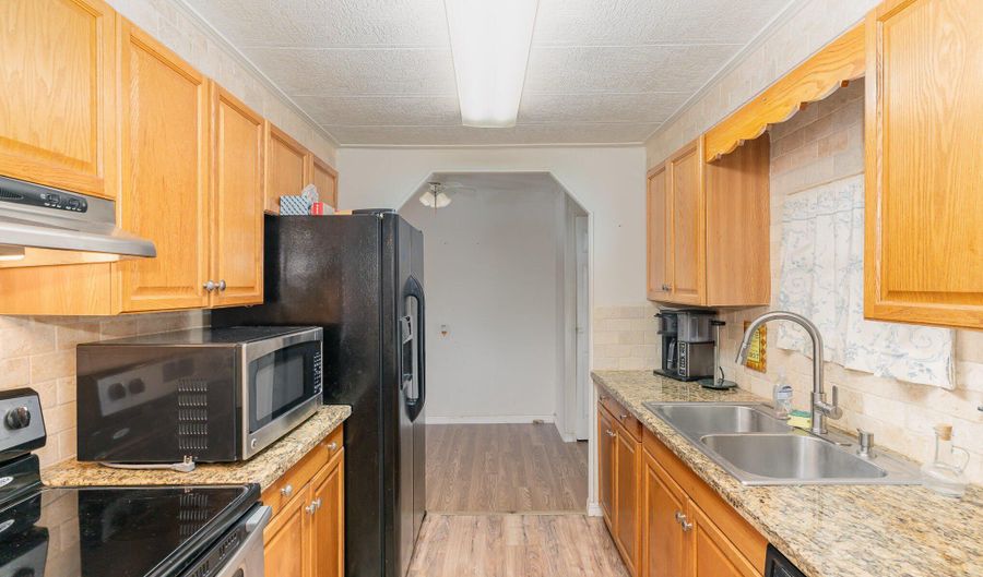 637 Wedelia Dr, Barefoot Bay, FL 32976 - 2 Beds, 2 Bath
