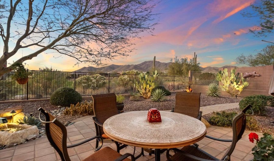 41348 N CONGRESSIONAL Dr, Anthem, AZ 85086 - 3 Beds, 2 Bath