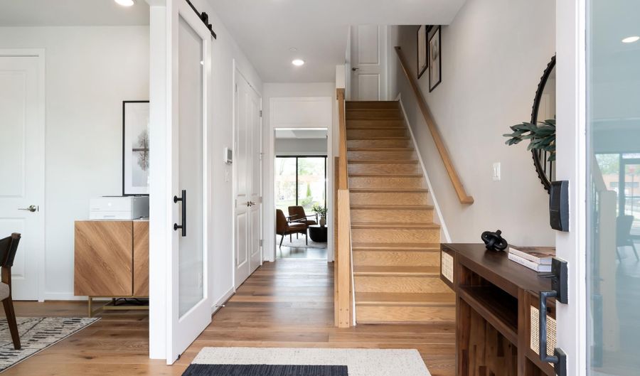 317 CALVERT Ave, Alexandria, VA 22301 - 4 Beds, 5 Bath
