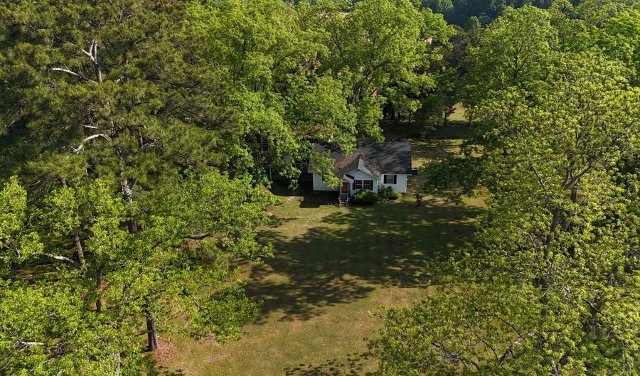 9439 Charleston Hwy, Bowman, SC 29018 - 3 Beds, 1 Bath