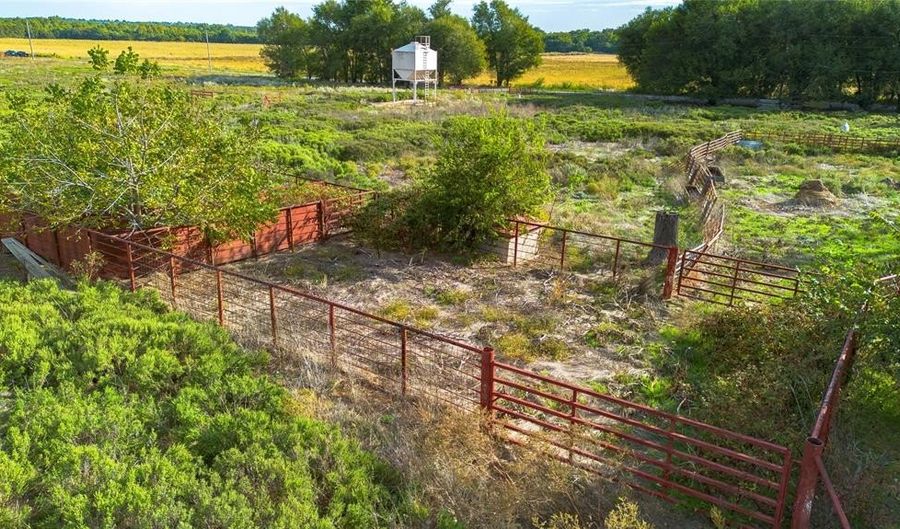 Highway 9 and CS2620 Road, Anadarko, OK 73005 - 0 Beds, 0 Bath