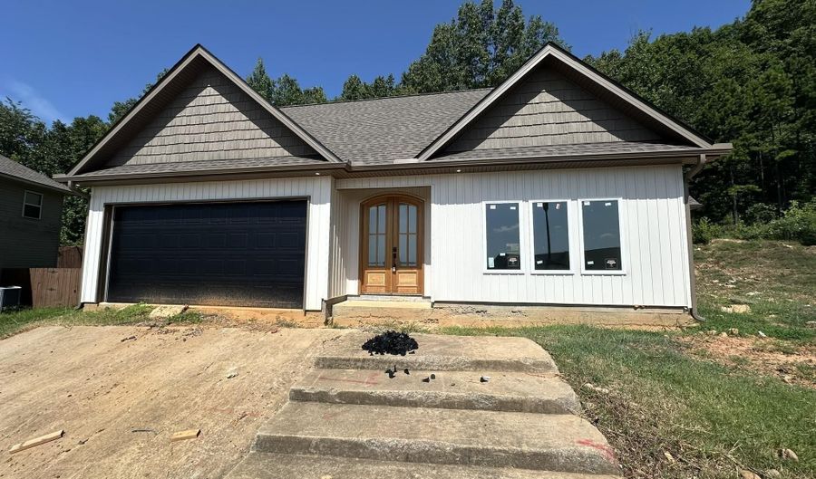 1015 Clinton Ct, Alexander, AR 72002 - 3 Beds, 3 Bath