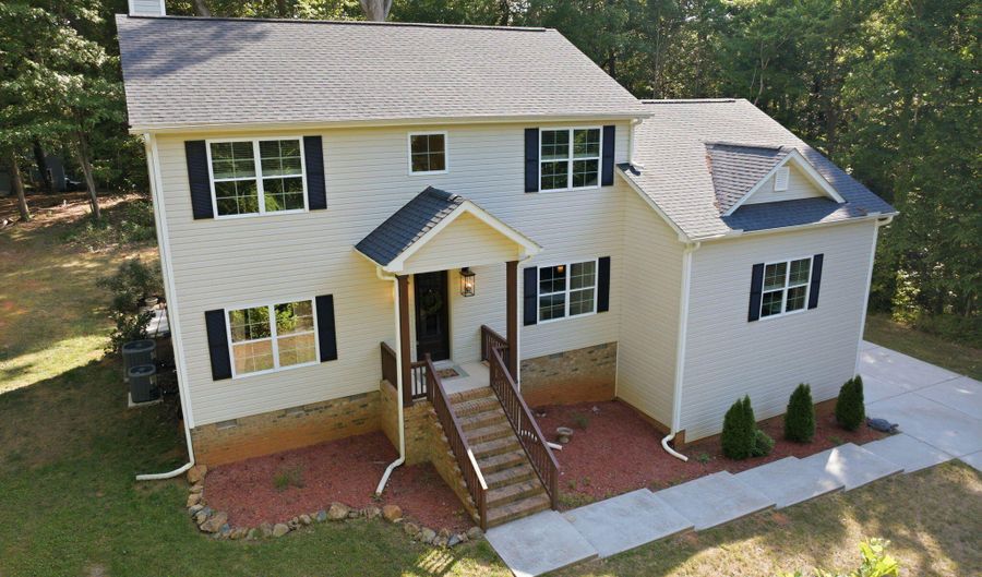 602 Appaloosa Trl, Bahama, NC 27503 - 3 Beds, 3 Bath