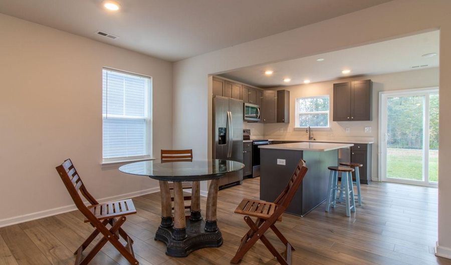 617 R WILSON Loop, Georgetown, DE 19947 - 4 Beds, 3 Bath